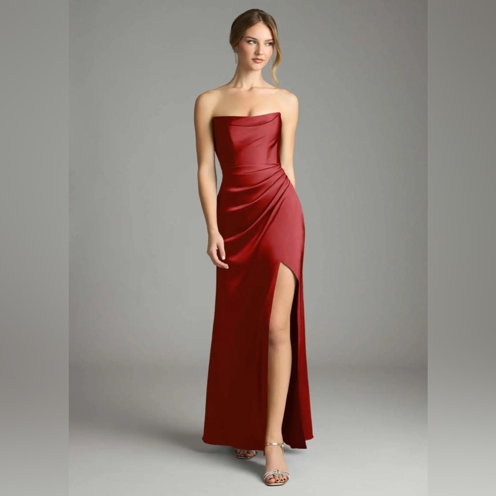❤️ Azazie Leonis Stretch Satin Dress